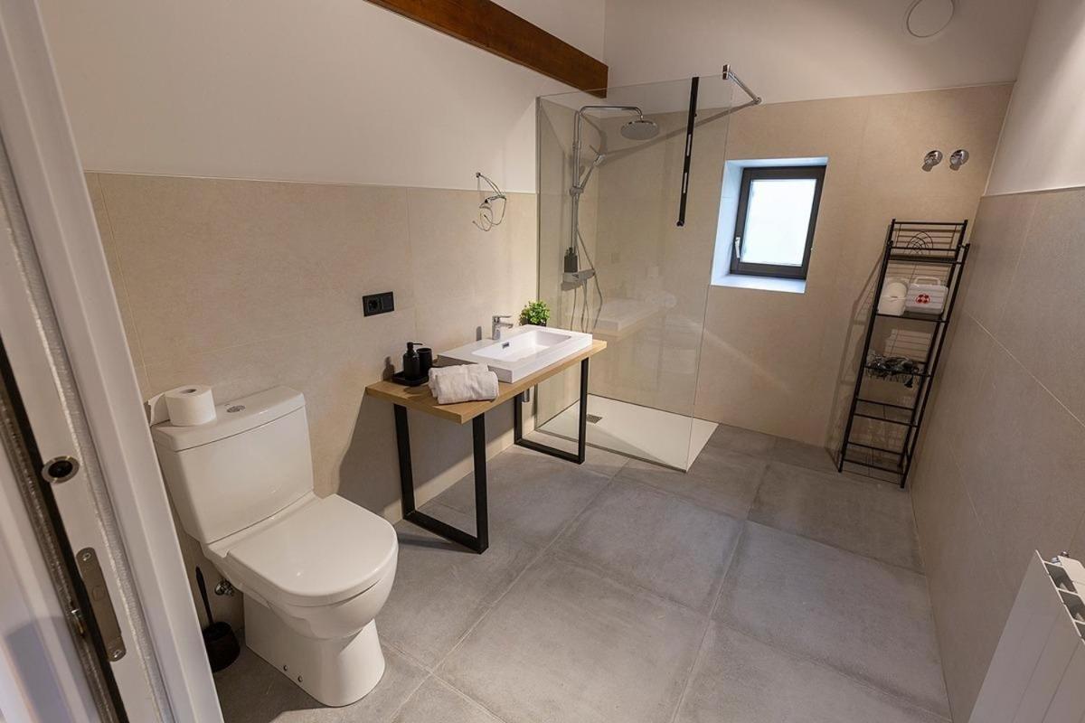 Arbela Apartamentuak Aia Екстер'єр фото