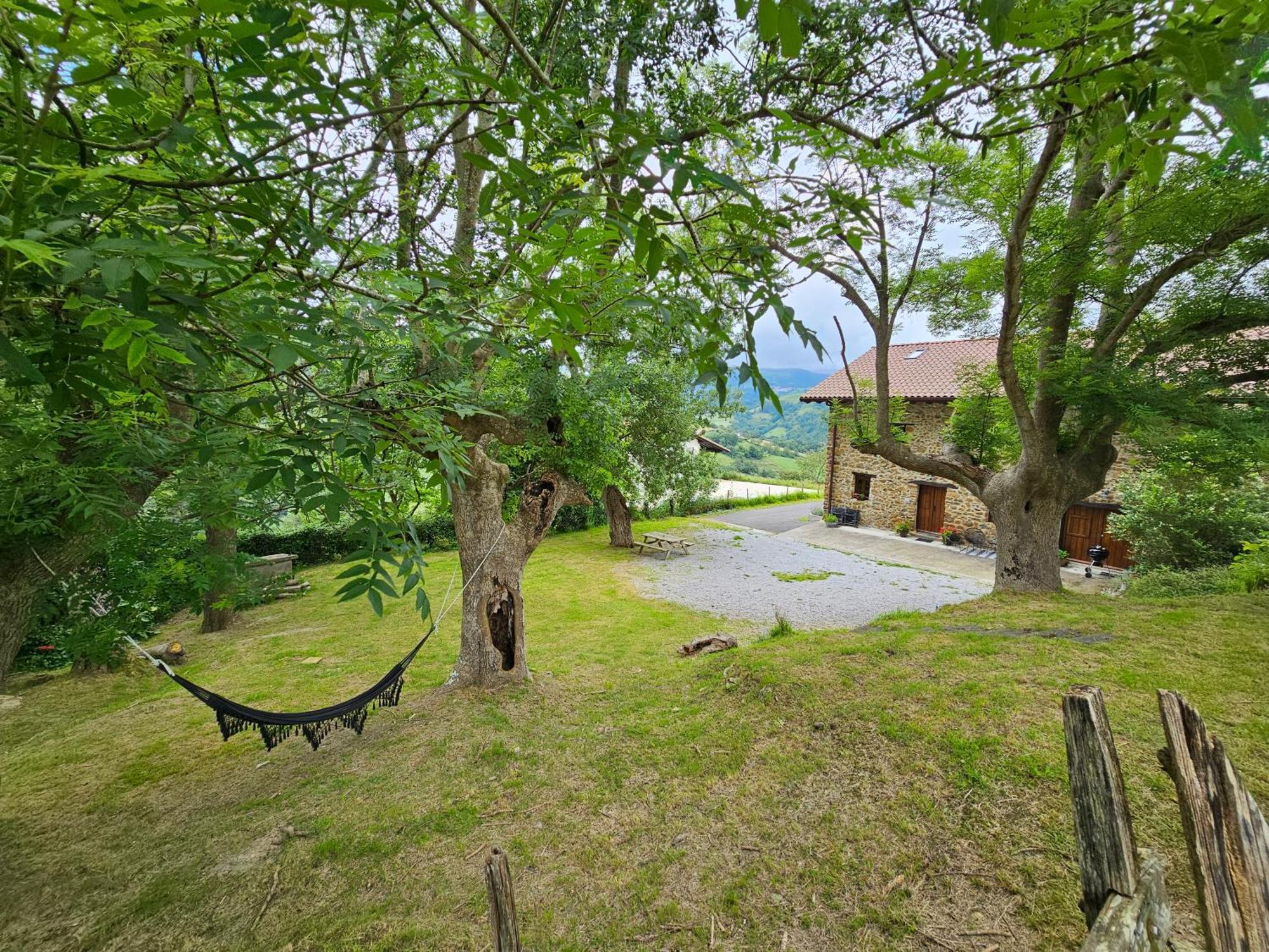 Arbela Apartamentuak Aia Екстер'єр фото
